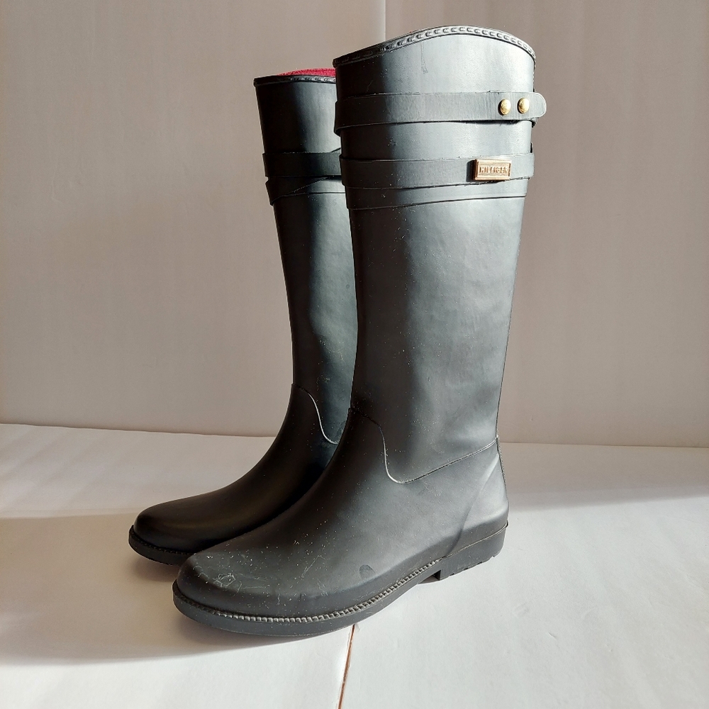 EUC Tommy Hilfiger Women's Coree Rain Boots Rubber Red Knit Fabric lined Size9 - Picture 2 of 10